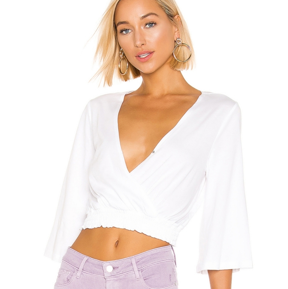 NWT BCBGeneration White Top